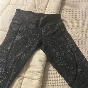ZYIA Black Speckle-Print Performance Leggings